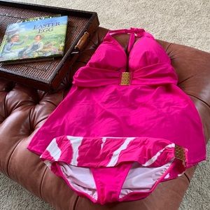 Tara Grinna swim suit